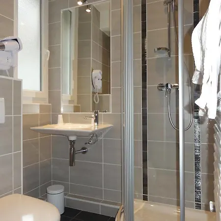 Le Croiseur Ginette - Entierement Renove 2* Saint Malo